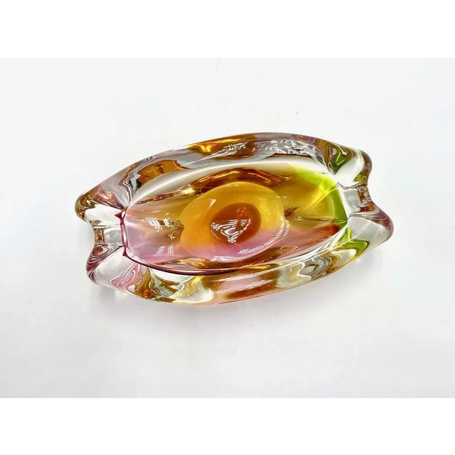 1960s Art Glass Ashtray attributed to Josef Rozinek for Novy Bor, 1960s For Sale - Image 5 of 6