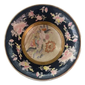 Vintage Macau Porcelain Bowl Black Millefleurs Gold Gilt Hand Painted 8.5"