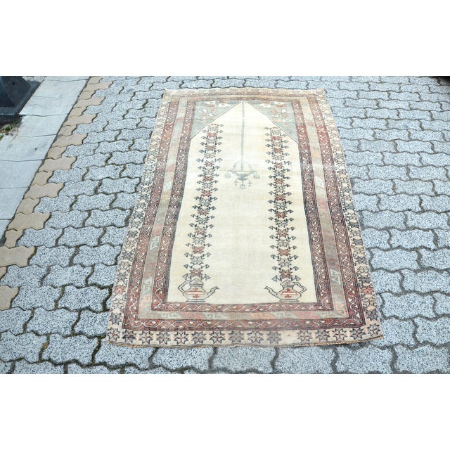 1960s 4x6 Beige and Tan Colour Turkish Rug For Sale - Image 11 of 11