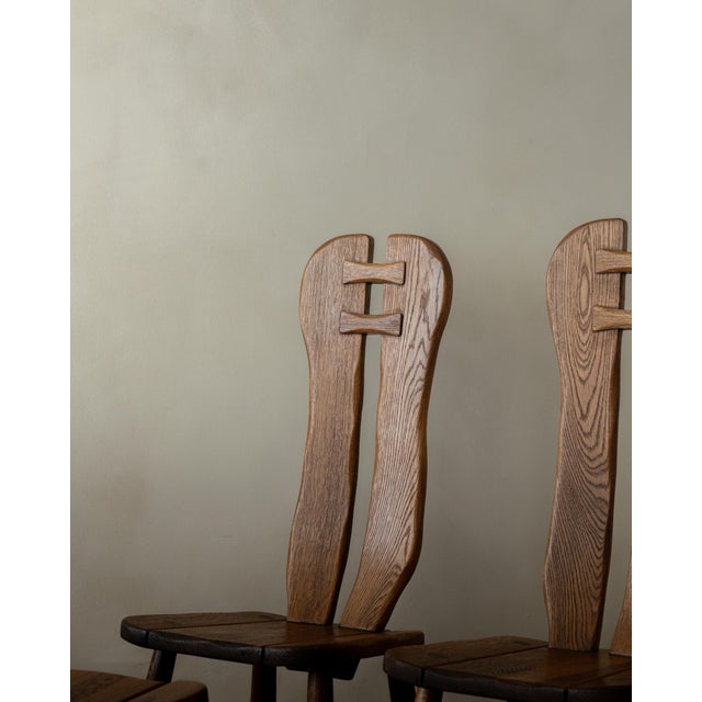 Brutalist Oak Dining Chairs with Sculptural High Backs by De Puydt, 1960s, Set of 4 For Sale - Image 9 of 18