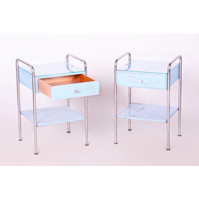 Original well-preserved paint Professionally cleaned chrome This piece is attributed to the mentioned designer/maker. It...