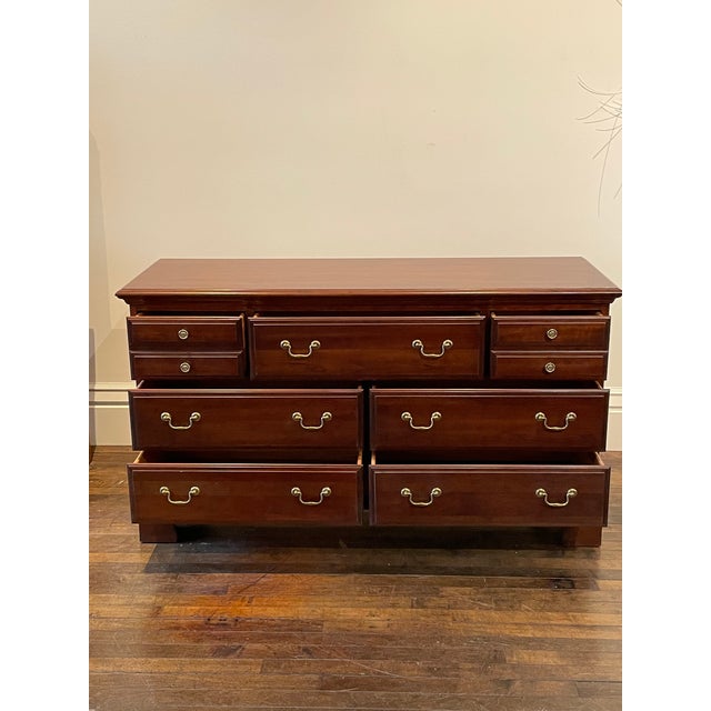 1990s Pennsylvania House Chippendale Cherry Dresser With Mirror For Sale In Madison - Image 6 of 15