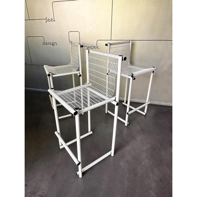 Modernist Italian White Steel Wire Counter Stools, 1970s, Set of 3 For Sale - Image 4 of 13