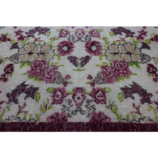 Red 1970s Southwestern Style Floral Design Wool Wine Red Turkish Vintage Rug For Sale - Image 8 of 12
