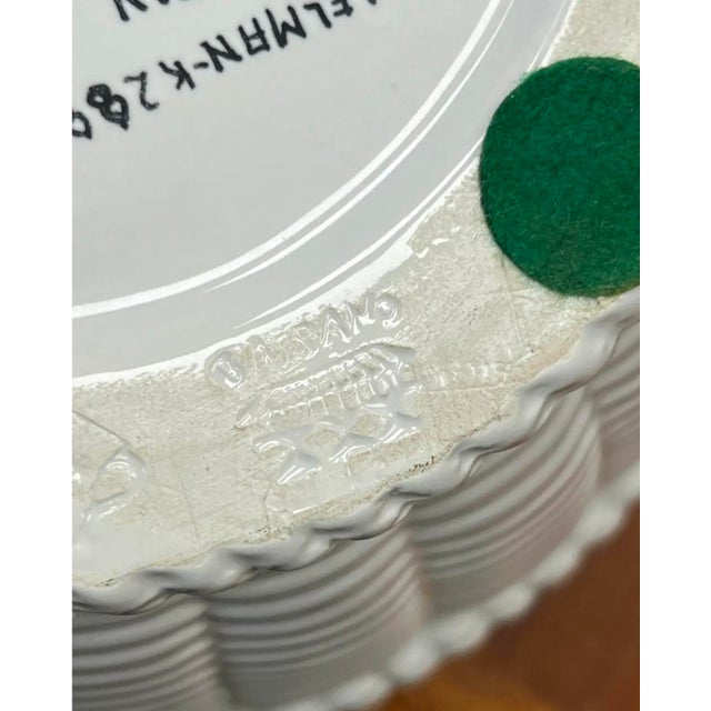 1960s Italian Meiselman Porcelain Pair of Lovebird White Doves in Nest Lidded Basket For Sale - Image 11 of 12