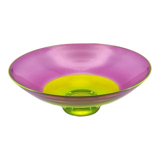 Nicholas Kekic Signed 15-Inch Two-Color Incalmo Bowl (Hyacinth and Lime With Clear Base) Large Centerpiece Bowl For Sale