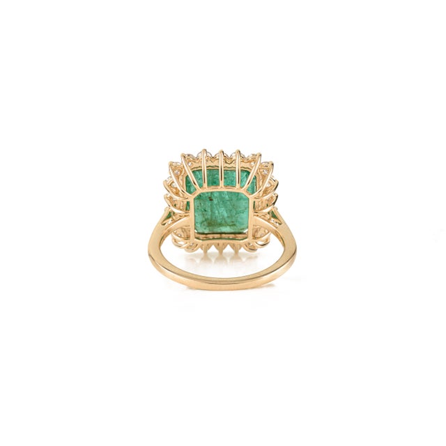 Metal Certified 7.45Ct Zambian Emerald & 1.01Ct Diamond Halo Ring in 14k Yellow Gold Size 6 For Sale - Image 7 of 17