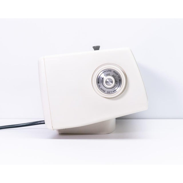 1970s Sony Digimatic 8rc-110e Flip Radio Alarm Clock, 1970s For Sale - Image 5 of 13