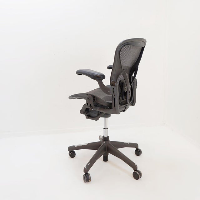 Vintage Aeron Office Chair from Herman Miller, 1990s For Sale - Image 16 of 18