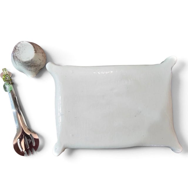 Charming vintage asparagus serving dish featuring a beautifully sculpted rectangular form with hand-painted asparagus...