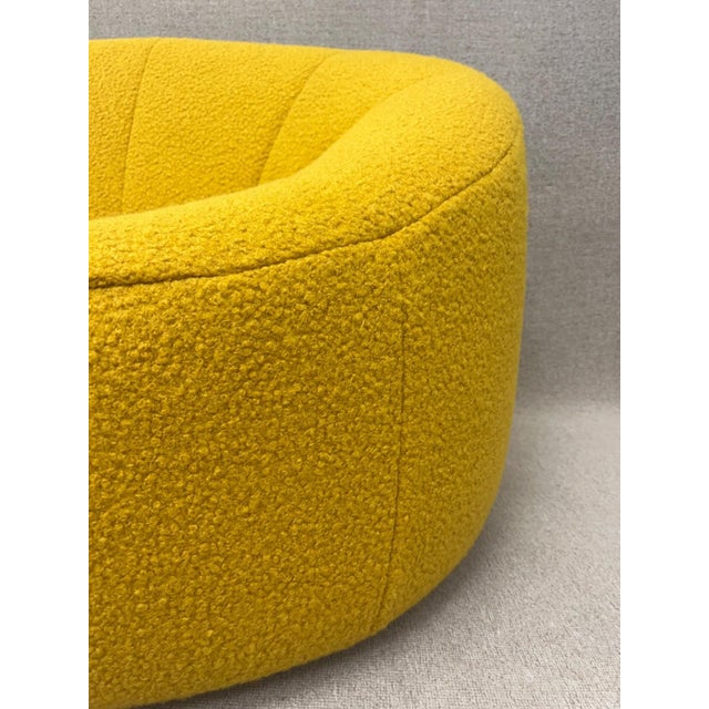 Yellow Pumpkin Two-Seater Settee by Pierre Paulin for Ligne Roset For Sale - Image 8 of 18