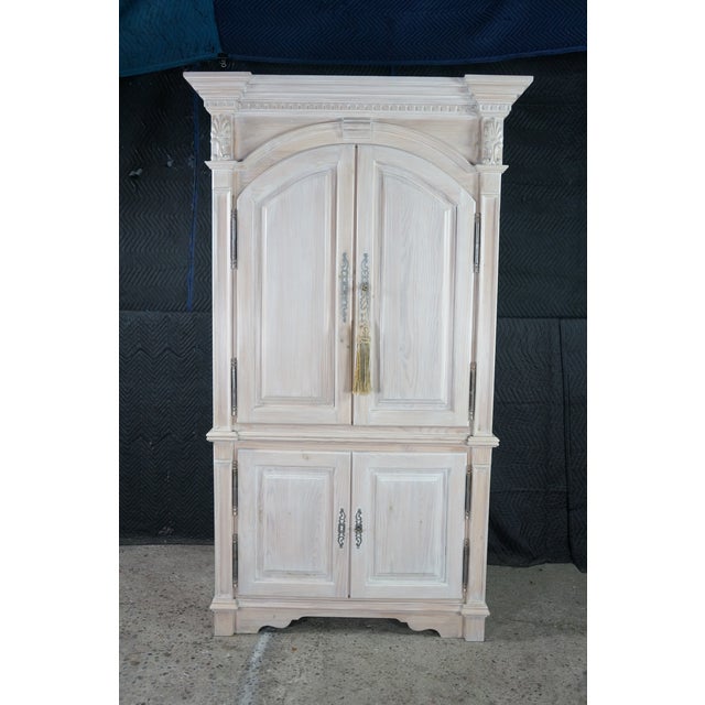 Late 20th Century Vintage Link Taylor French Country Pickled Oak Tv Media Cabinet Armoire Hutch, Attributed For Sale - Image 5 of 18