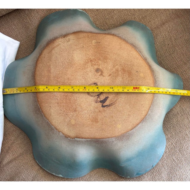 1980s Post Modern Ruffled Edge 1980’s Pastel Pottery Centerpiece For Sale - Image 5 of 6