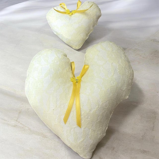 Yellow Lace Hearts Pack of 2 Handmade For Sale - Image 11 of 12
