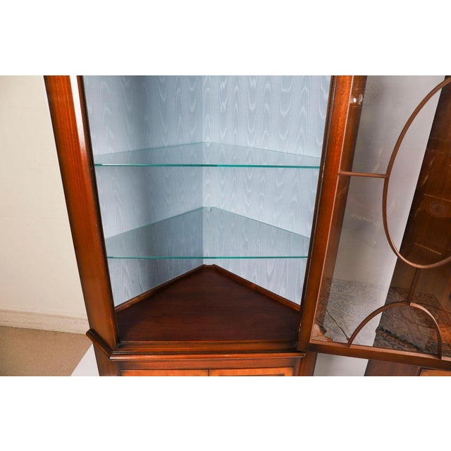 Vintage 20th Century English Flame Mahogany Corner Display Cabinets from Harrods For Sale - Image 17 of 18
