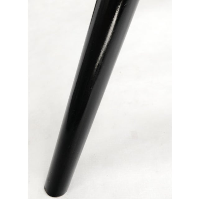 Mid 20th Century Pair Glass Top Black Lacquer Oval Pierced Shape Solid Tops End Side Tables Stand For Sale - Image 10 of 12