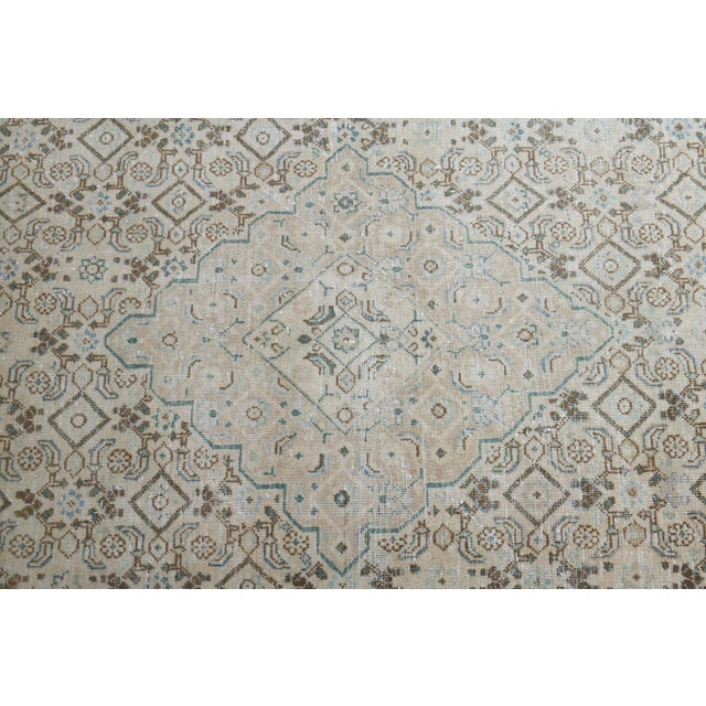 1970s Vintage Persian Handknotted Wool Beige Oversize Area Rug For Sale In San Francisco - Image 6 of 11