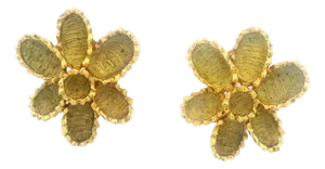 Vintage Italian 18k Gold Floral Earrings, Valenza Atelier, 1960s, A Pair