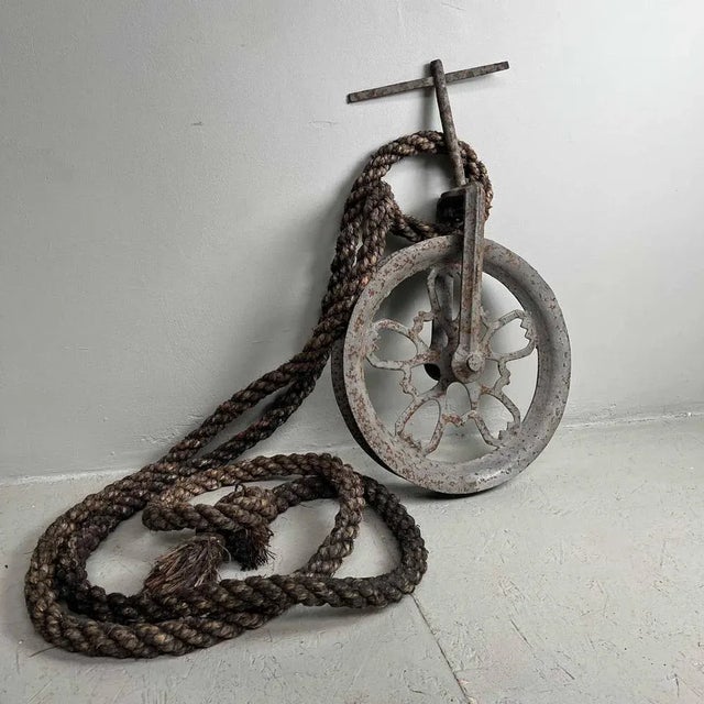 Heavy metal pulley with rope from Japan. This pulley shows how in Japan even heavy-duty tools are still refined and...
