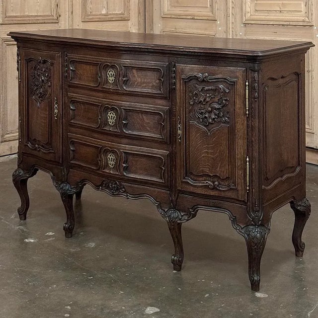 French Antique French Louis XIV Commode ~ Cabinet ~ Credenza For Sale - Image 3 of 12