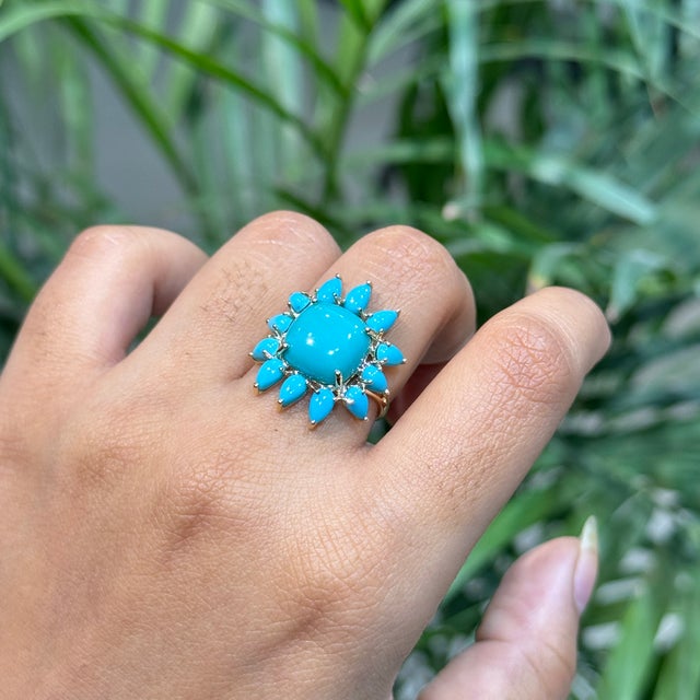 6.7ct Turquoise Sunburst Art Deco Vintage Ring in 14k Yellow Gold Size 4 For Sale In New York - Image 6 of 16