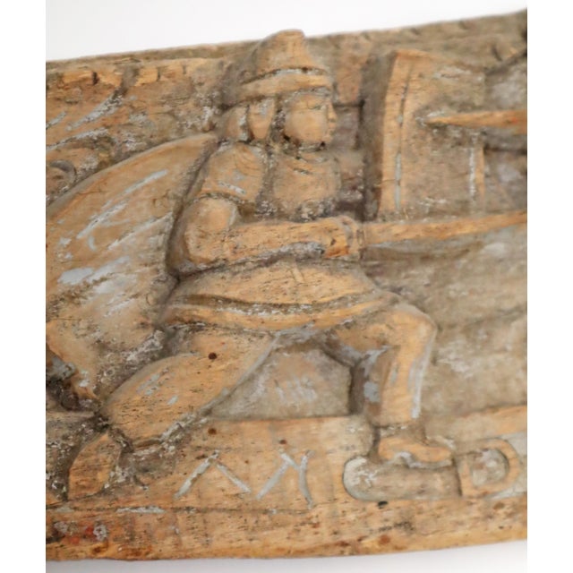 End of a Sicilian Horse-Drawn Carriage with Fighting Teeth Half-Relief, 1850 For Sale - Image 6 of 7