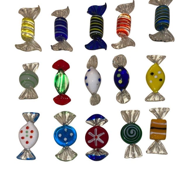 Set of 22, 1970's Ursa Major France Millefiori Plate With Italian Murano Glass Candies. For Sale - Image 12 of 14