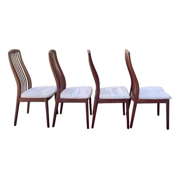 1970s Vintage Mid Century Danish (?) Rosewood Dining Chairs.. Set of 4 For Sale - Image 5 of 9