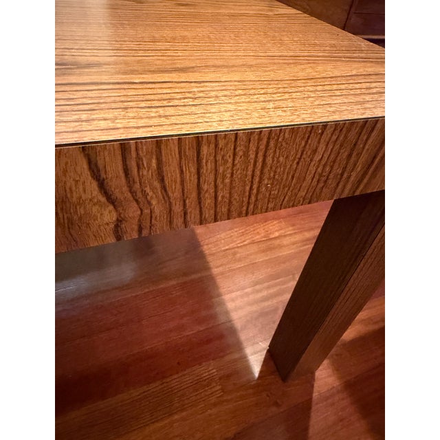 1970s Vintage 1970s Large Boho Wood-Grain Laminate Side/End Table For Sale - Image 5 of 6