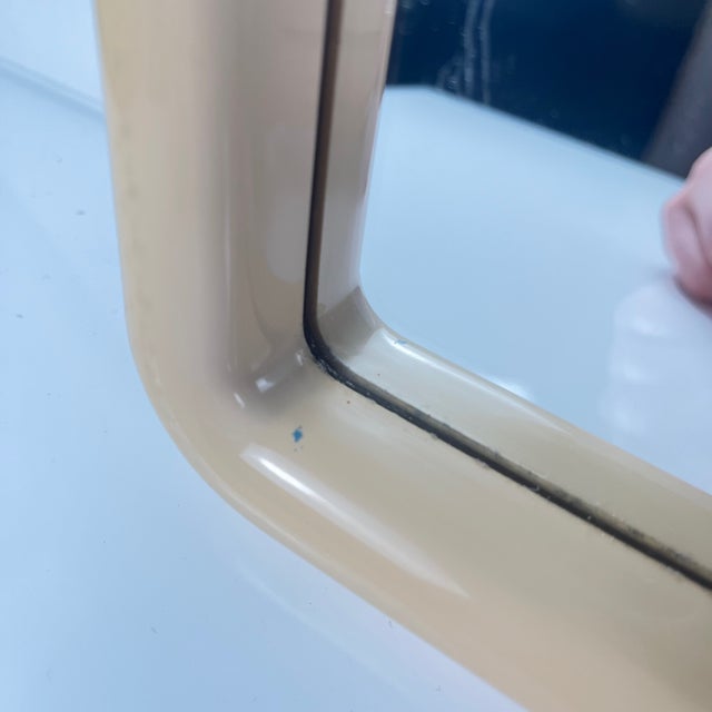 Square Cream Plastic Mirror with Rounded Edges, 1970s-1980s For Sale - Image 10 of 12