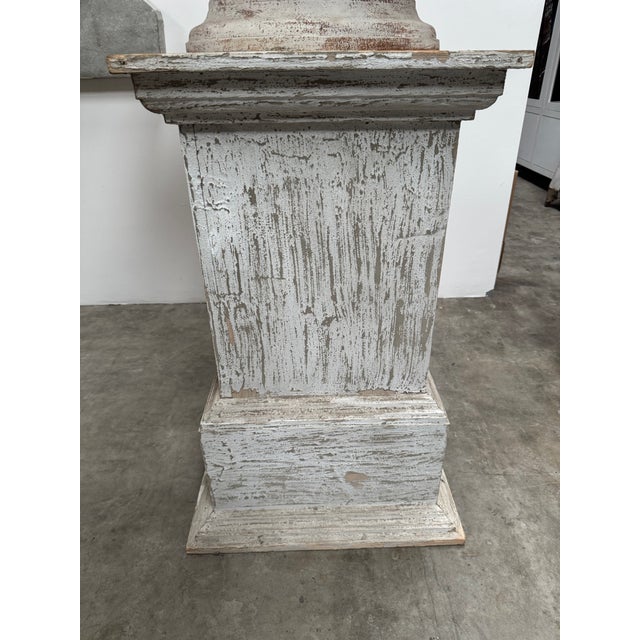 White Late 20th Century Iron Urn With Wooden Pedestal For Sale - Image 8 of 18