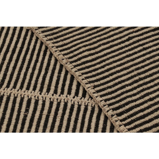 Black Rug & Kilim’s Contemporary Kilim in Two-Tone White and Black Textural Stripes For Sale - Image 8 of 8