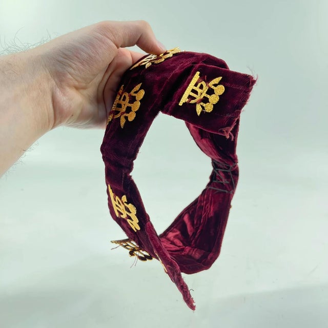 Burgundy Early 20th Century Asante Royal Fabric Crown Chief Hat Ghana For Sale - Image 8 of 8