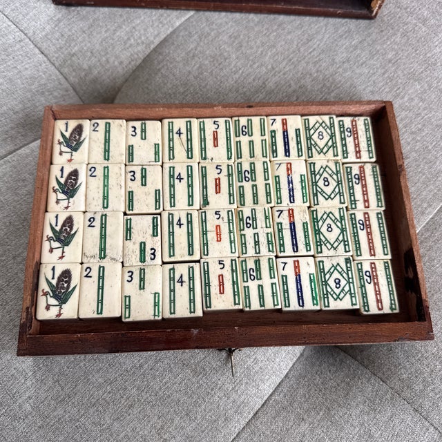 Antique 1920s Chinese Mahjong Set - Bone & Bamboo Tiles - Original Wood Case For Sale In San Francisco - Image 6 of 12