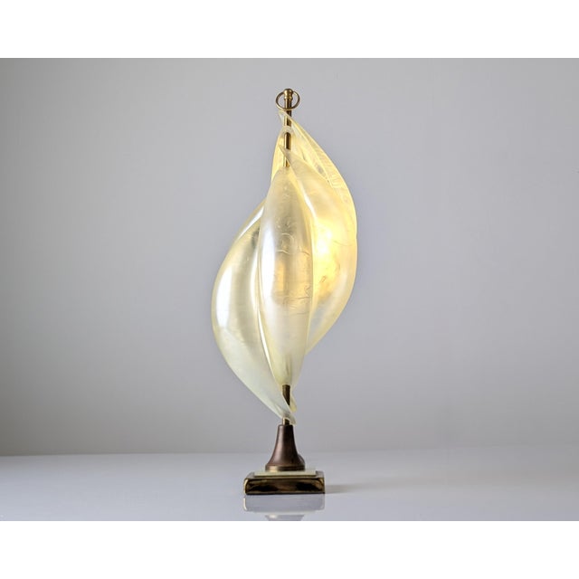 Hollywood Regency Canadian Opalescent Acrylic Glass Table Lamp by Maison Rougier, 1970s For Sale - Image 4 of 14