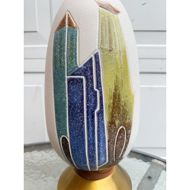Mid-Century Modern Large Mid-Century Modern Ceramic Art Table Lamp For Sale - Image 3 of 10