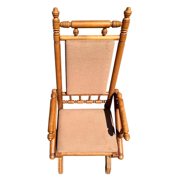 Mid-Century Early American New England Style Solid Maple Platform Rocker For Sale In Los Angeles - Image 6 of 10