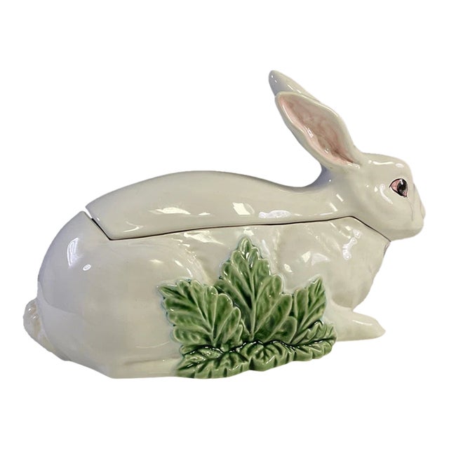 Vintage Bordalo Pinheiro Portugal Majolica Easter Bunny Rabbit Soup Tureen For Sale