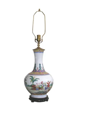 Antique Chinese Famille-Rose Porcelain Lamp