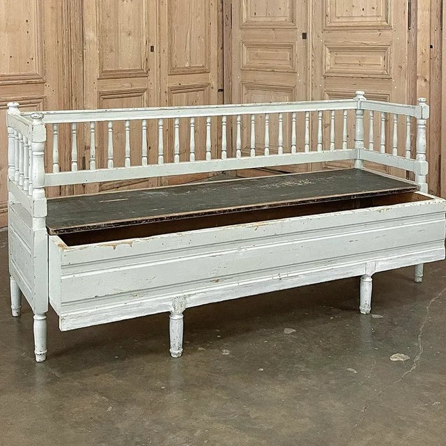 19th Century Swedish Neoclassical Painted Bench ~ Trunk For Sale - Image 16 of 17