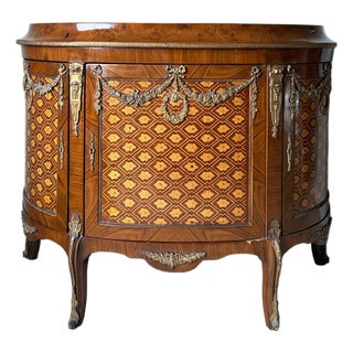 1950s Neoclassical Transitional Marquetry Commode For Sale