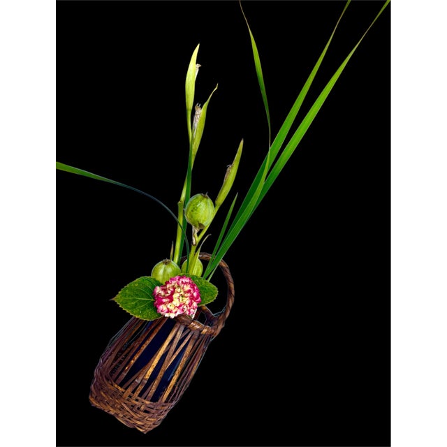 1920s Japanese Bamboo Basket Ikebana Tea Ceremony Flower Antique Vase Vintage Signed For Sale - Image 12 of 18