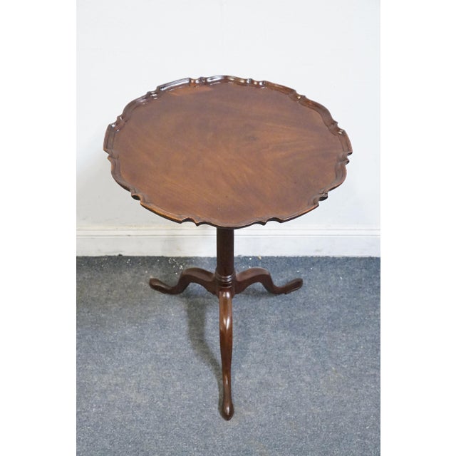 Vintage Antique Solid Mahogany Traditional Style 38" Round Pie-Crust Tilt-Top Accent Table For Sale - Image 4 of 8