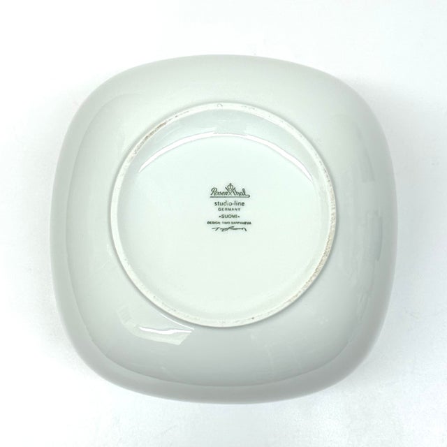 1970s White Porcelain Suomi Serving Bowl by Timo Sarpaneva for Rosenthal Studio-Line For Sale - Image 12 of 13