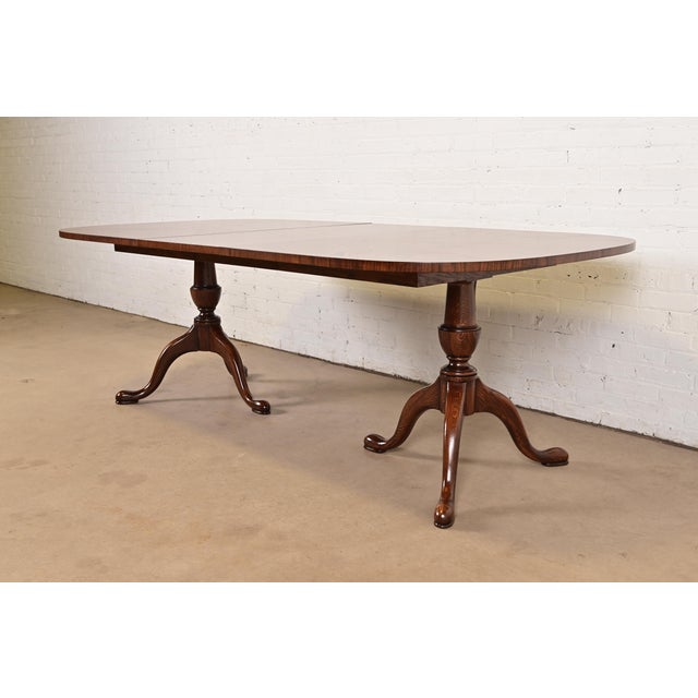 John Stuart John Stuart Georgian Oak Double Pedestal Extension Dining Table, Newly Refinished For Sale - Image 4 of 14