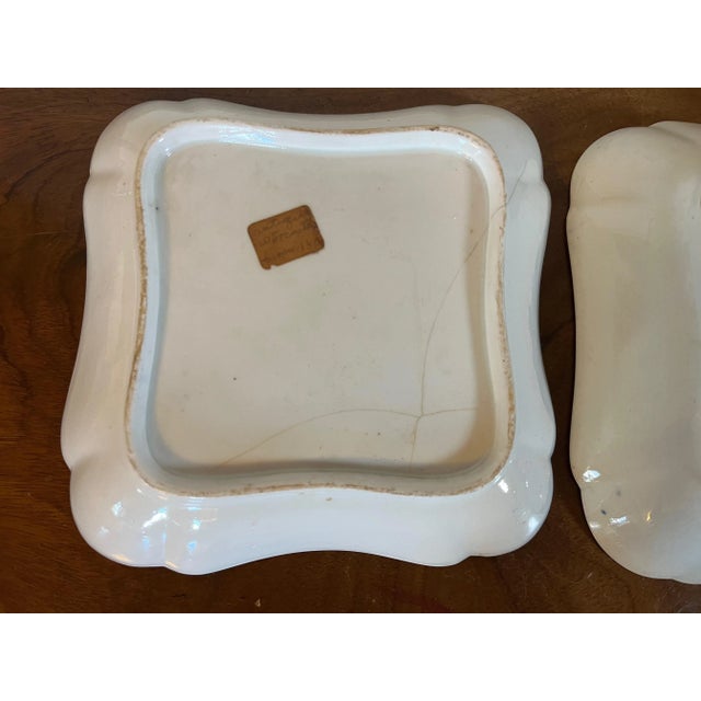 Early 19th Century Coalport Porcelain Square Dishes Decorated in an Imari Palette Circa 1805 - a Pair For Sale In New York - Image 6 of 12
