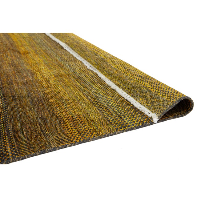 Modern Savannah Handmade Wool Rug With Geometric Pattern in Goldenrod For Sale - Image 4 of 7