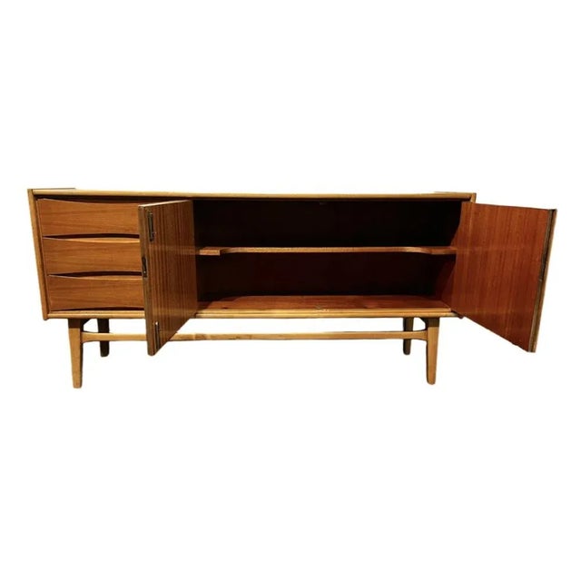 MCM Sideboard by Bydgoskie Fabryki Mebli, 1960 For Sale - Image 4 of 8