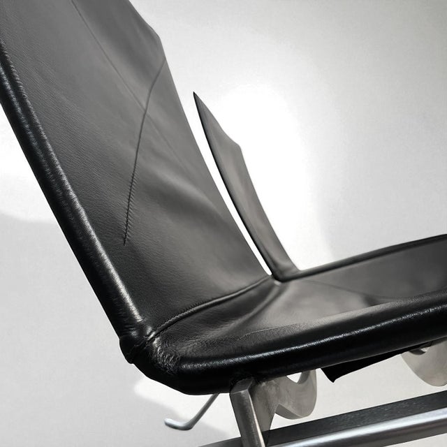 Fritz Hansen Black Leather PK22 Lounge Chair by Poul Kjærholm for Fritz Hansen, Denmark, 1960s For Sale - Image 4 of 12