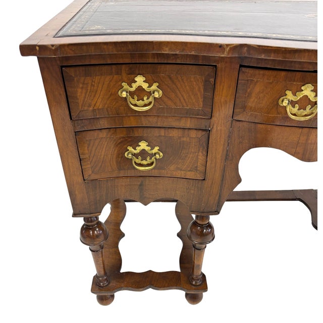 English Early 20th Century William and Mary Style Writing Table With Inset Leather Top For Sale - Image 3 of 8